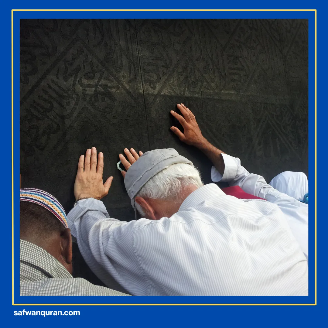 Berlari-lari Kecil Dari Bukit Safa Ke Bukit Marwah