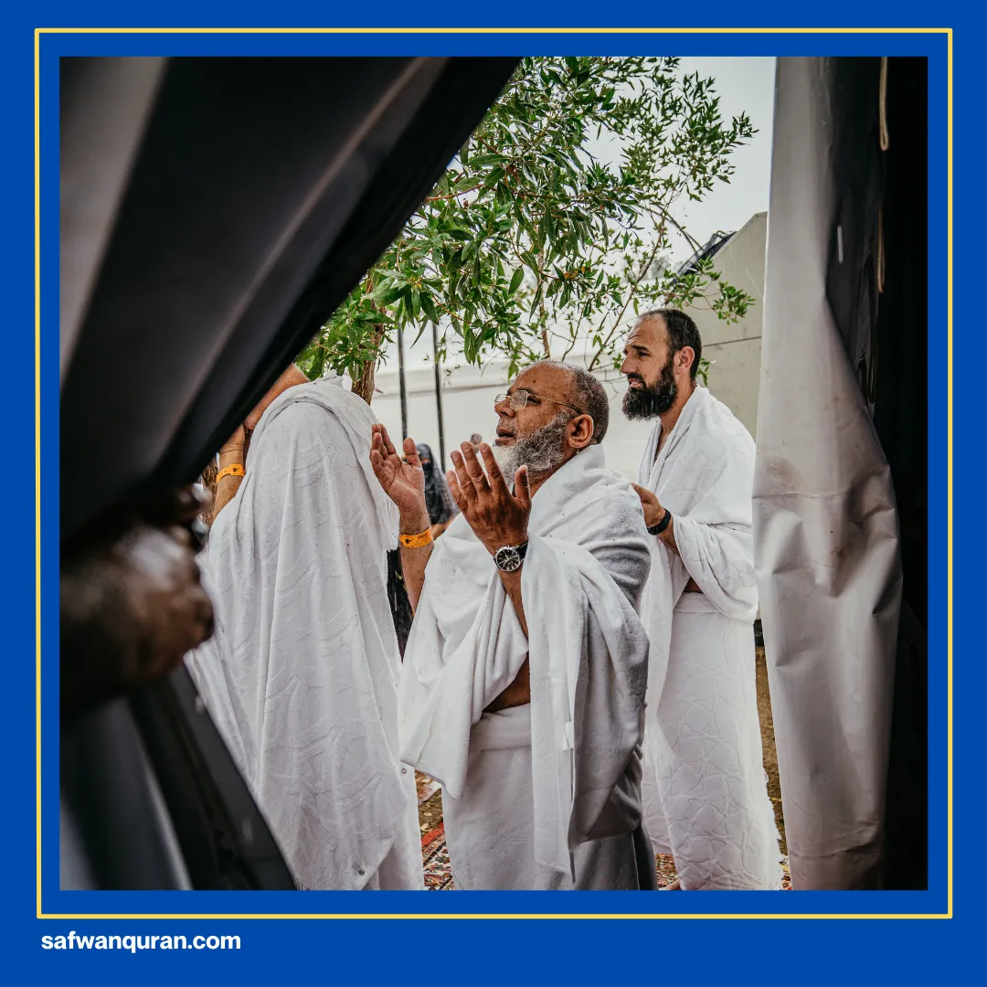 Berlari-lari Kecil Dari Bukit Safa Ke Bukit Marwah