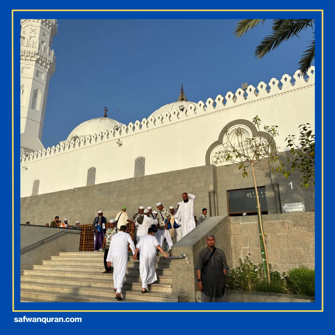 masjid yang pertama kali dibangun nabi di madinah adalah